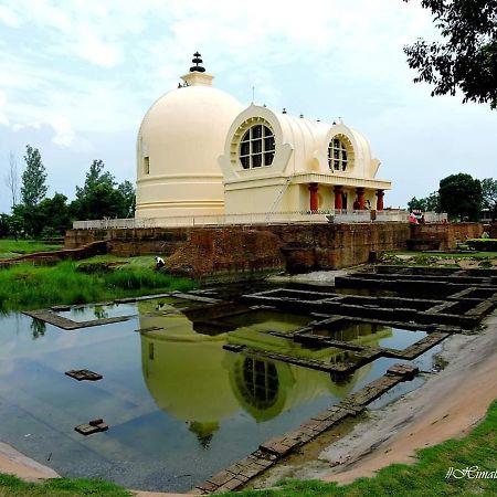 Kamla Guest House Kushinagar Экстерьер фото